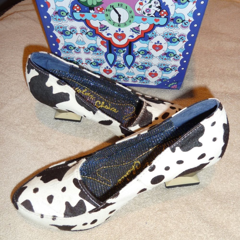 Irregular Choice Lucky Lipstick Court Cow Print EU 39 / UK 6